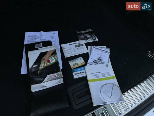 Фольксваген Туарег, об'ємом двигуна 3 л та пробігом 298 тис. км за 17300 $, фото 10 на Automoto.ua