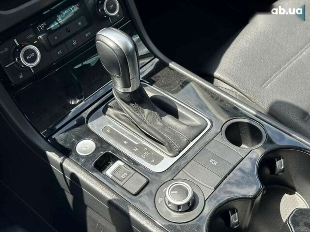 Фольксваген Туарег, об'ємом двигуна 3.6 л та пробігом 253 тис. км за 15490 $, фото 22 на Automoto.ua