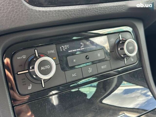 Фольксваген Туарег, об'ємом двигуна 3.6 л та пробігом 253 тис. км за 15490 $, фото 23 на Automoto.ua