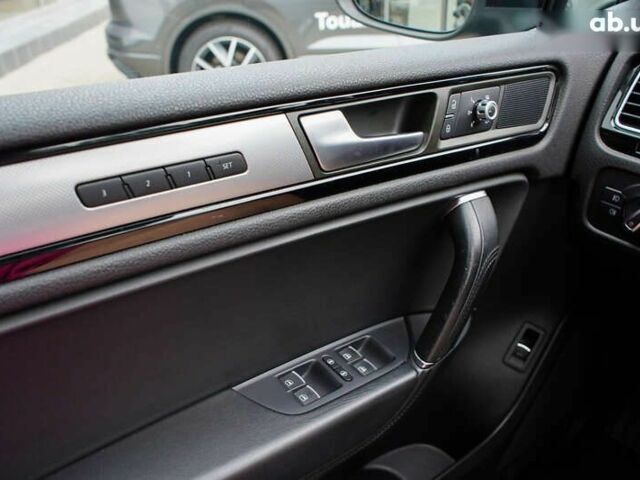 Фольксваген Туарег, объемом двигателя 3 л и пробегом 236 тыс. км за 24999 $, фото 12 на Automoto.ua