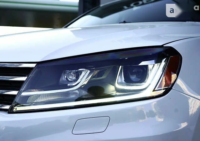 Фольксваген Туарег, объемом двигателя 3 л и пробегом 123 тыс. км за 23500 $, фото 11 на Automoto.ua