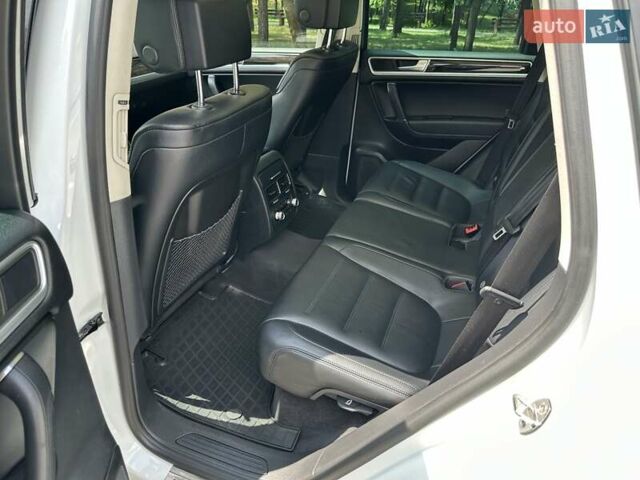 Фольксваген Туарег, об'ємом двигуна 2.97 л та пробігом 202 тис. км за 29999 $, фото 15 на Automoto.ua