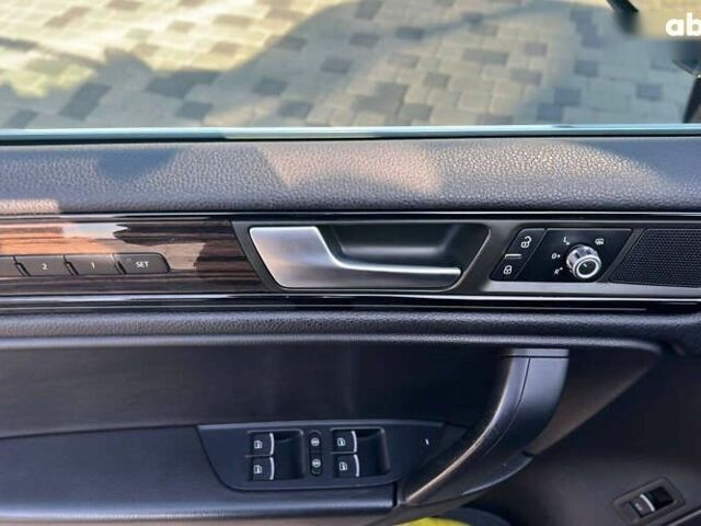 Фольксваген Туарег, об'ємом двигуна 3 л та пробігом 260 тис. км за 24000 $, фото 5 на Automoto.ua