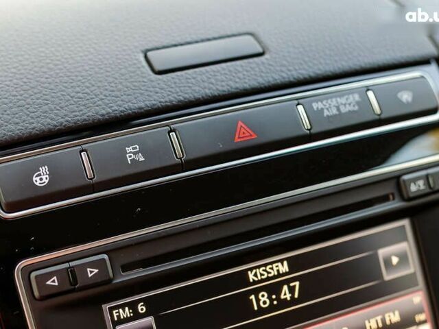 Фольксваген Туарег, об'ємом двигуна 3 л та пробігом 145 тис. км за 22500 $, фото 26 на Automoto.ua