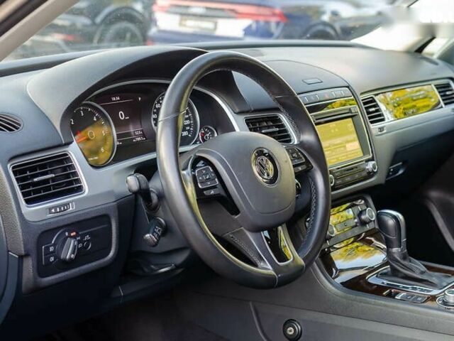 Фольксваген Туарег, об'ємом двигуна 3 л та пробігом 145 тис. км за 22500 $, фото 19 на Automoto.ua