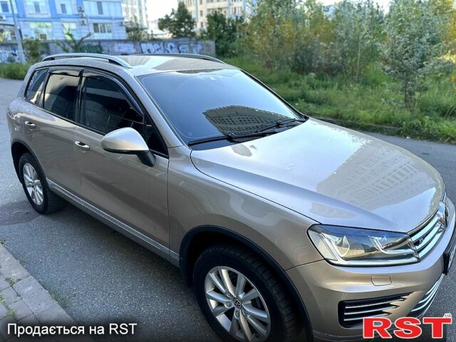 Фольксваген Туарег, об'ємом двигуна 3 л та пробігом 235 тис. км за 21500 $, фото 1 на Automoto.ua