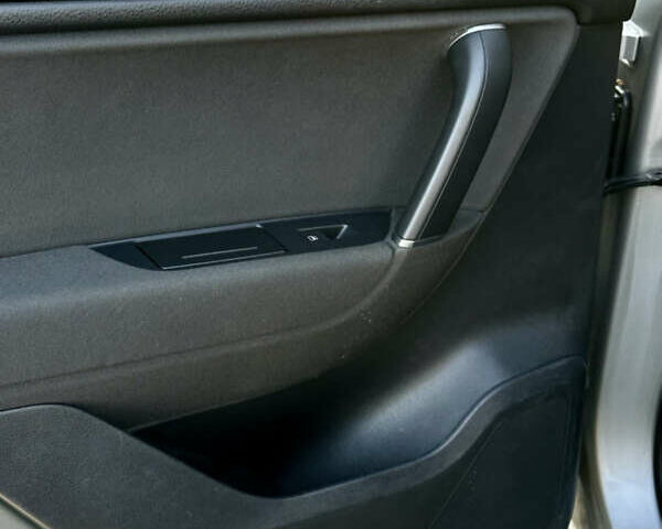 Фольксваген Туарег, объемом двигателя 3 л и пробегом 260 тыс. км за 20500 $, фото 19 на Automoto.ua