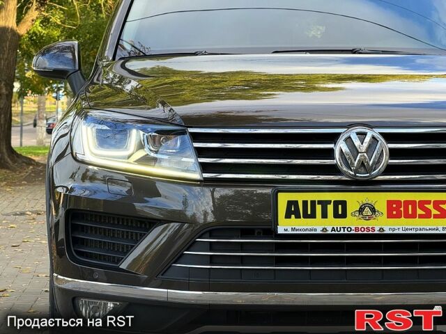 Фольксваген Туарег, объемом двигателя 3 л и пробегом 152 тыс. км за 29999 $, фото 4 на Automoto.ua