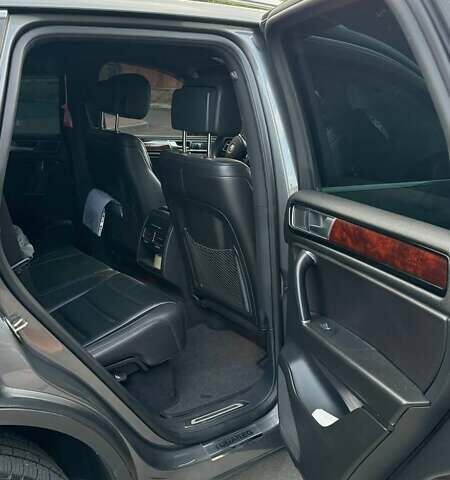 Фольксваген Туарег, объемом двигателя 2.97 л и пробегом 290 тыс. км за 29999 $, фото 15 на Automoto.ua