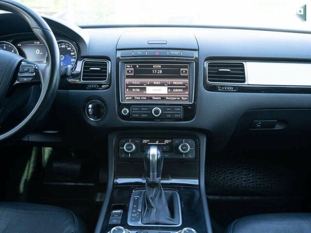 Фольксваген Туарег, об'ємом двигуна 3 л та пробігом 115 тис. км за 28700 $, фото 28 на Automoto.ua