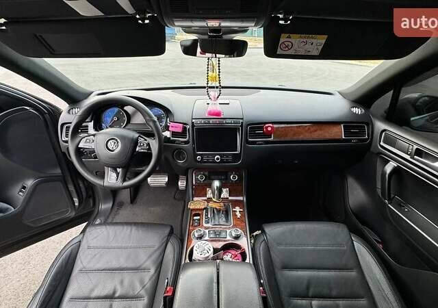 Фольксваген Туарег, объемом двигателя 2.97 л и пробегом 290 тыс. км за 29999 $, фото 13 на Automoto.ua