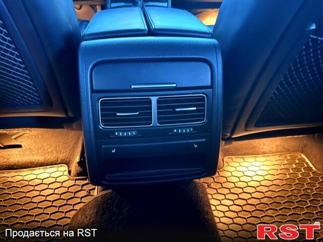 Фольксваген Туарег, объемом двигателя 3 л и пробегом 170 тыс. км за 28500 $, фото 7 на Automoto.ua
