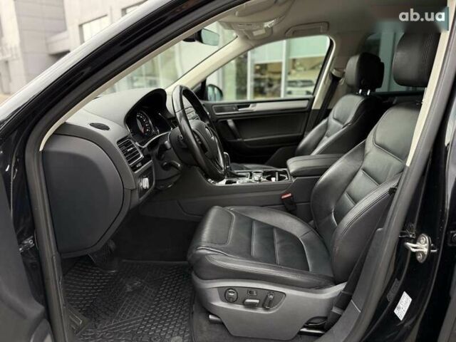 Фольксваген Туарег, объемом двигателя 3 л и пробегом 178 тыс. км за 25500 $, фото 15 на Automoto.ua
