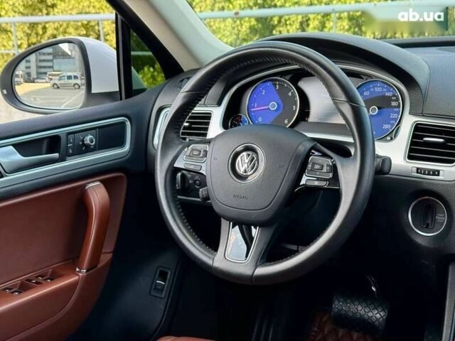 Фольксваген Туарег, объемом двигателя 3 л и пробегом 194 тыс. км за 29500 $, фото 26 на Automoto.ua