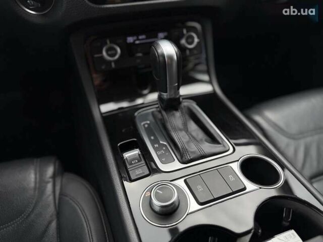 Фольксваген Туарег, объемом двигателя 3 л и пробегом 178 тыс. км за 25500 $, фото 21 на Automoto.ua