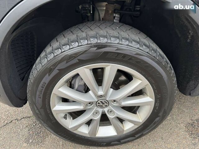 Фольксваген Туарег, об'ємом двигуна 3 л та пробігом 278 тис. км за 23990 $, фото 15 на Automoto.ua