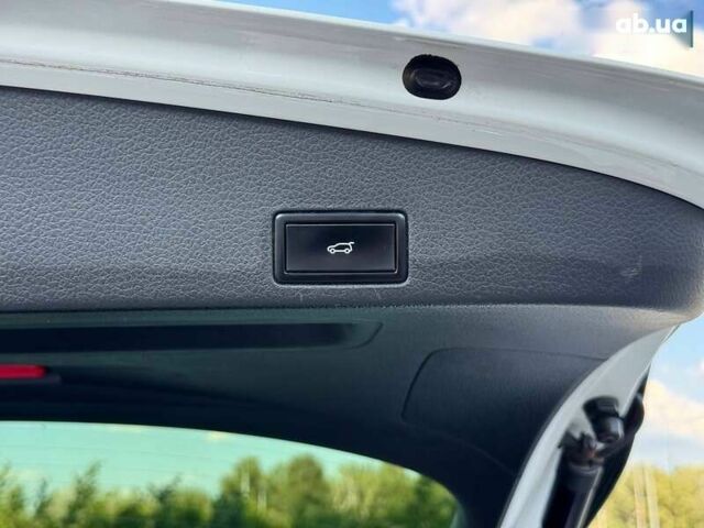 Фольксваген Туарег, объемом двигателя 3 л и пробегом 194 тыс. км за 29500 $, фото 15 на Automoto.ua