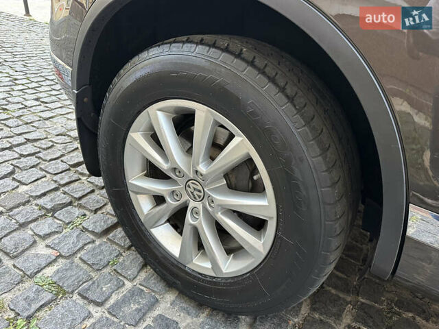 Фольксваген Туарег, объемом двигателя 3 л и пробегом 218 тыс. км за 24500 $, фото 51 на Automoto.ua