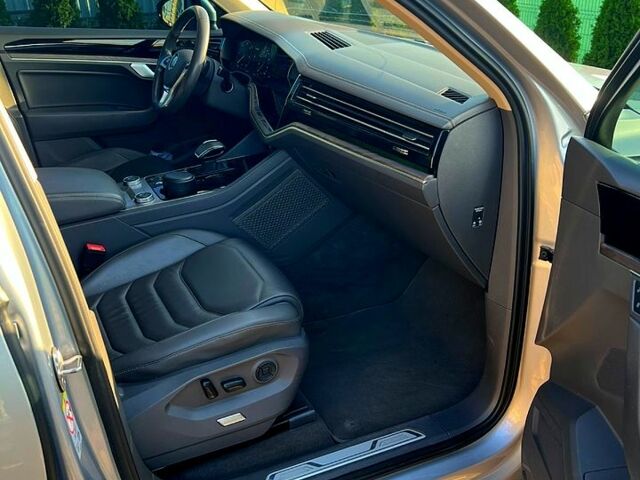 Фольксваген Туарег, об'ємом двигуна 3 л та пробігом 158 тис. км за 42000 $, фото 3 на Automoto.ua