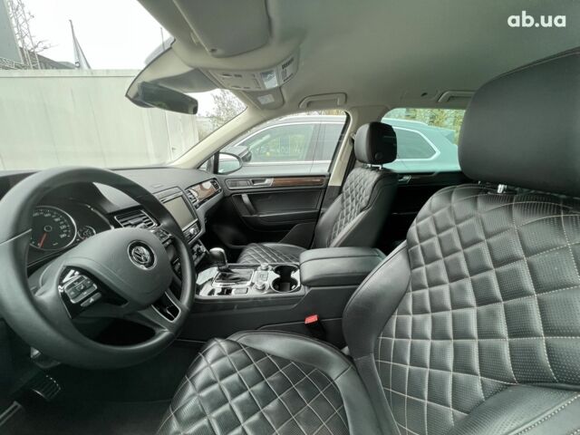 Фольксваген Туарег, объемом двигателя 3 л и пробегом 67 тыс. км за 48471 $, фото 28 на Automoto.ua