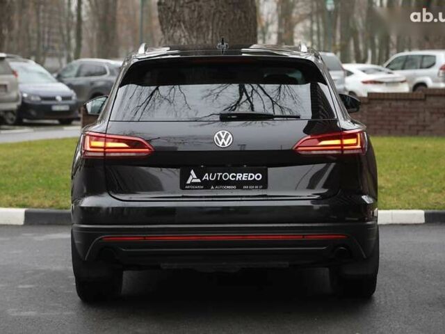 Фольксваген Туарег, объемом двигателя 3 л и пробегом 120 тыс. км за 35000 $, фото 4 на Automoto.ua