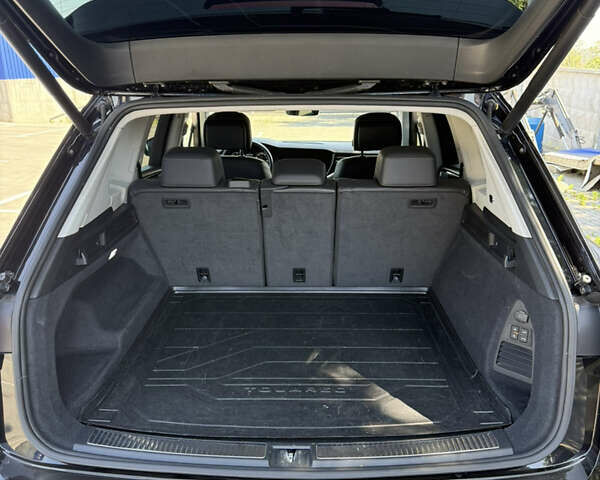 Фольксваген Туарег, объемом двигателя 3 л и пробегом 154 тыс. км за 44000 $, фото 5 на Automoto.ua