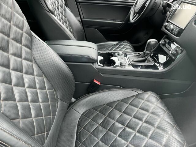 Фольксваген Туарег, объемом двигателя 3 л и пробегом 67 тыс. км за 48471 $, фото 4 на Automoto.ua