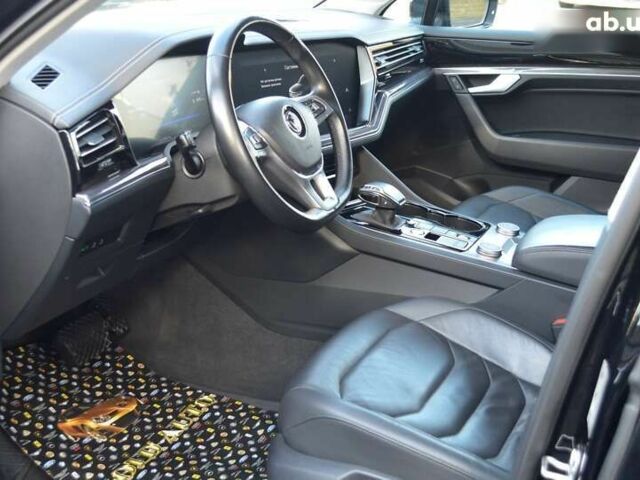 Фольксваген Туарег, объемом двигателя 3 л и пробегом 115 тыс. км за 39900 $, фото 12 на Automoto.ua