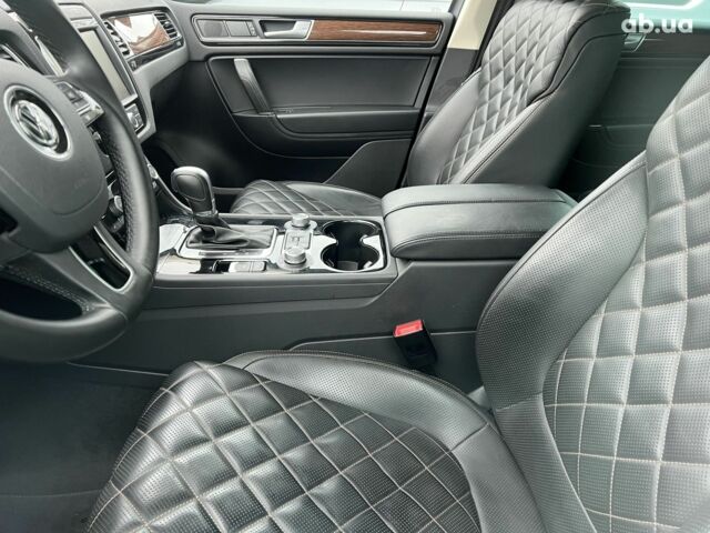 Фольксваген Туарег, объемом двигателя 3 л и пробегом 67 тыс. км за 48471 $, фото 31 на Automoto.ua