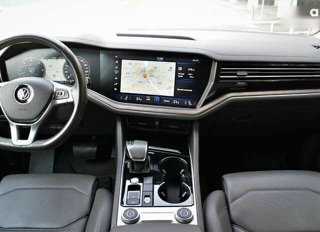 Фольксваген Туарег, об'ємом двигуна 3 л та пробігом 260 тис. км за 37700 $, фото 28 на Automoto.ua