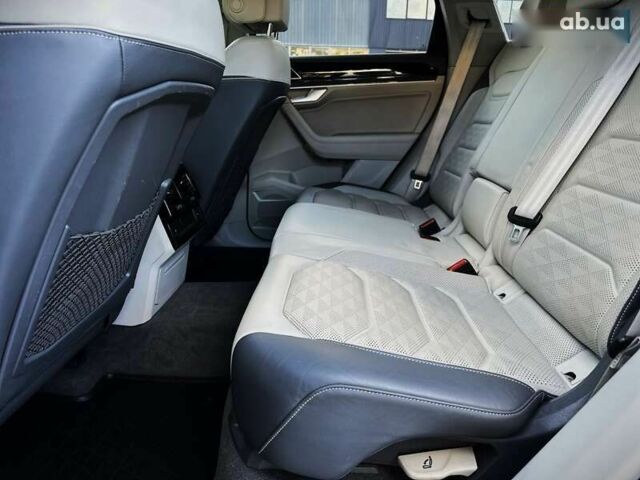 Фольксваген Туарег, об'ємом двигуна 3 л та пробігом 125 тис. км за 59000 $, фото 22 на Automoto.ua