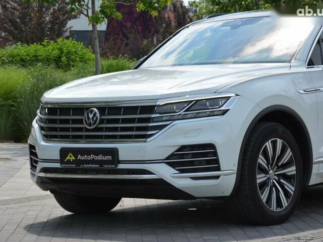 Фольксваген Туарег, об'ємом двигуна 3 л та пробігом 260 тис. км за 37700 $, фото 4 на Automoto.ua