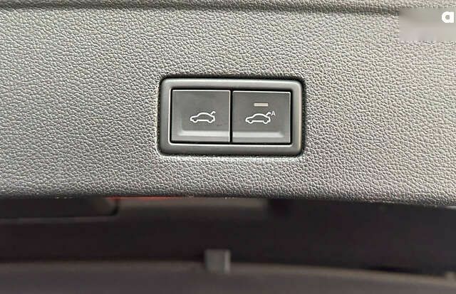 Фольксваген Туарег, объемом двигателя 3 л и пробегом 155 тыс. км за 48500 $, фото 28 на Automoto.ua