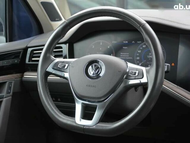 Фольксваген Туарег, объемом двигателя 3 л и пробегом 268 тыс. км за 38000 $, фото 17 на Automoto.ua