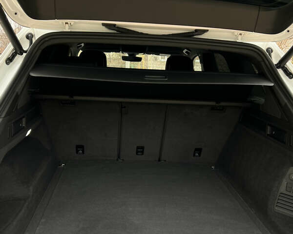 Фольксваген Туарег, об'ємом двигуна 2.97 л та пробігом 180 тис. км за 45000 $, фото 15 на Automoto.ua