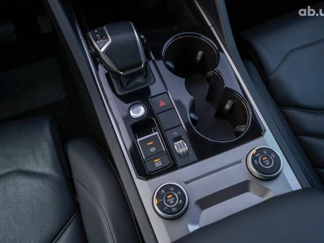 Фольксваген Туарег, об'ємом двигуна 0 л та пробігом 206 тис. км за 45000 $, фото 9 на Automoto.ua