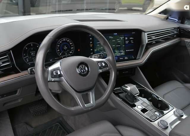 Фольксваген Туарег, объемом двигателя 3 л и пробегом 268 тыс. км за 38000 $, фото 15 на Automoto.ua