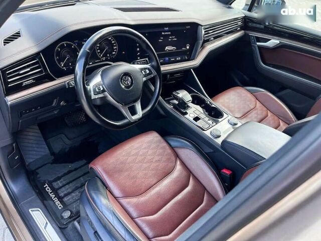 Фольксваген Туарег, об'ємом двигуна 3 л та пробігом 160 тис. км за 44444 $, фото 18 на Automoto.ua