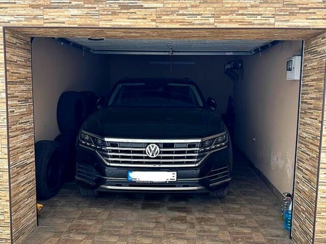 Фольксваген Туарег, объемом двигателя 3 л и пробегом 145 тыс. км за 48000 $, фото 4 на Automoto.ua