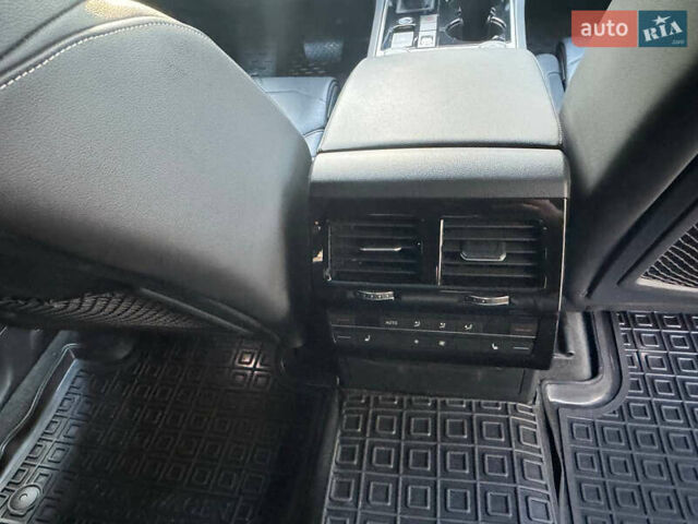 Фольксваген Туарег, объемом двигателя 3 л и пробегом 257 тыс. км за 39999 $, фото 31 на Automoto.ua