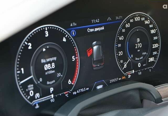 Фольксваген Туарег, об'ємом двигуна 3 л та пробігом 260 тис. км за 37700 $, фото 19 на Automoto.ua