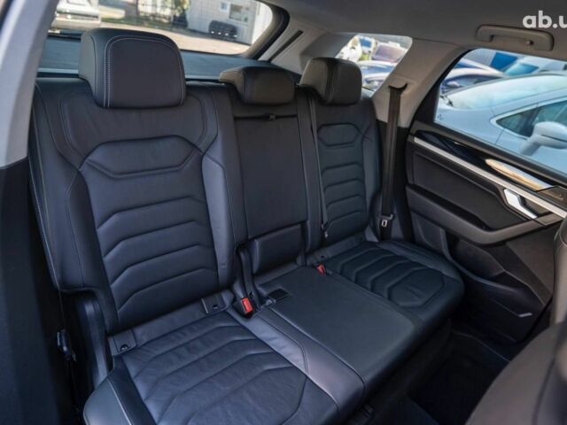 Фольксваген Туарег, об'ємом двигуна 0 л та пробігом 206 тис. км за 45000 $, фото 5 на Automoto.ua