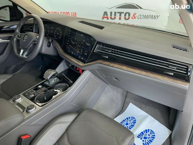 Фольксваген Туарег, объемом двигателя 3 л и пробегом 155 тыс. км за 48500 $, фото 15 на Automoto.ua