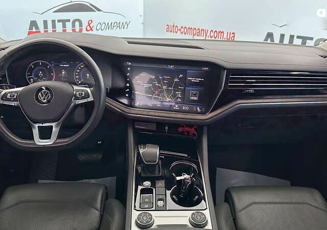 Фольксваген Туарег, объемом двигателя 3 л и пробегом 155 тыс. км за 48500 $, фото 21 на Automoto.ua