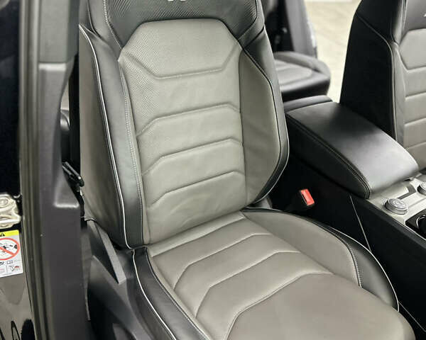 Фольксваген Туарег, объемом двигателя 3 л и пробегом 116 тыс. км за 57000 $, фото 17 на Automoto.ua