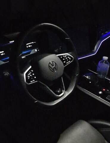 Фольксваген Туарег, объемом двигателя 3.96 л и пробегом 74 тыс. км за 71000 $, фото 22 на Automoto.ua