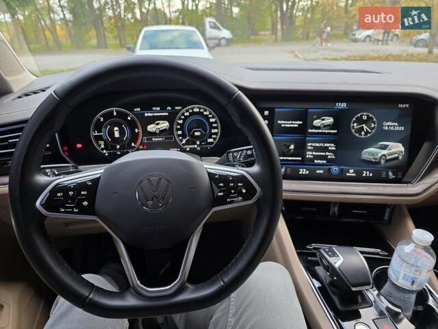 Фольксваген Туарег 2021 в Виннице на Automoto.ua Фольксваген Туарег, объемом двигателя 2.97 л и пробегом 97 тыс. км за 62500 $, фото 5 на Automoto.ua