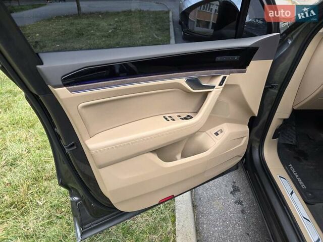 Фольксваген Туарег 2021 в Виннице на Automoto.ua Фольксваген Туарег, объемом двигателя 2.97 л и пробегом 97 тыс. км за 62500 $, фото 8 на Automoto.ua