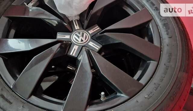 Фольксваген Туарег, объемом двигателя 3.96 л и пробегом 74 тыс. км за 71000 $, фото 45 на Automoto.ua