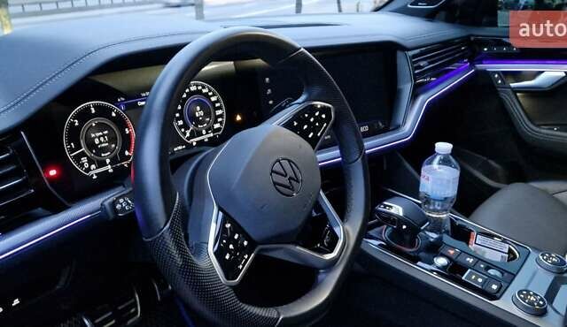 Фольксваген Туарег, объемом двигателя 3.96 л и пробегом 74 тыс. км за 71000 $, фото 29 на Automoto.ua